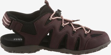 Sandales de randonnée 'Strel B' GEOX en rouge