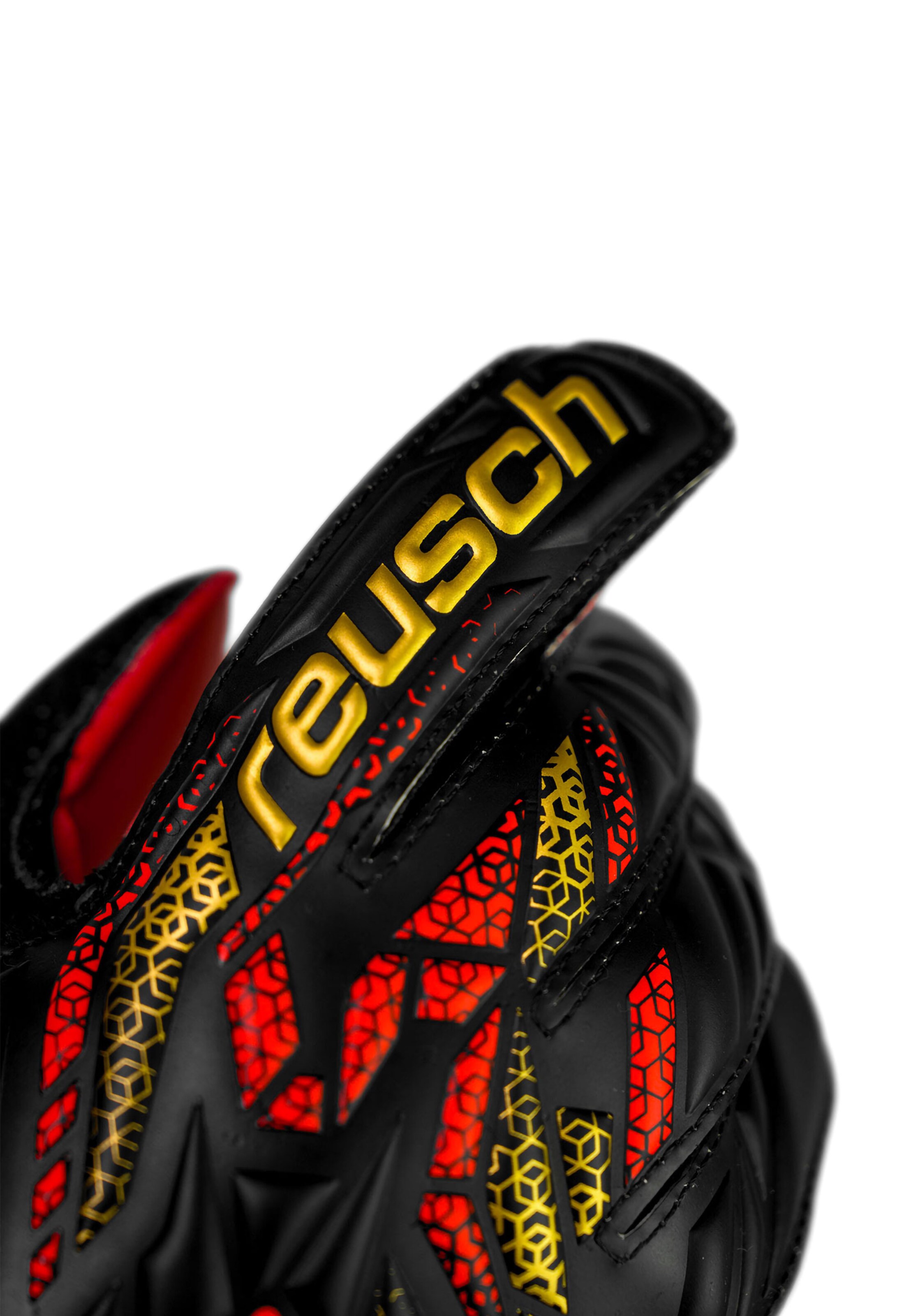 REUSCH Sports gloves 'Attrakt Solid Junior' in Gold
