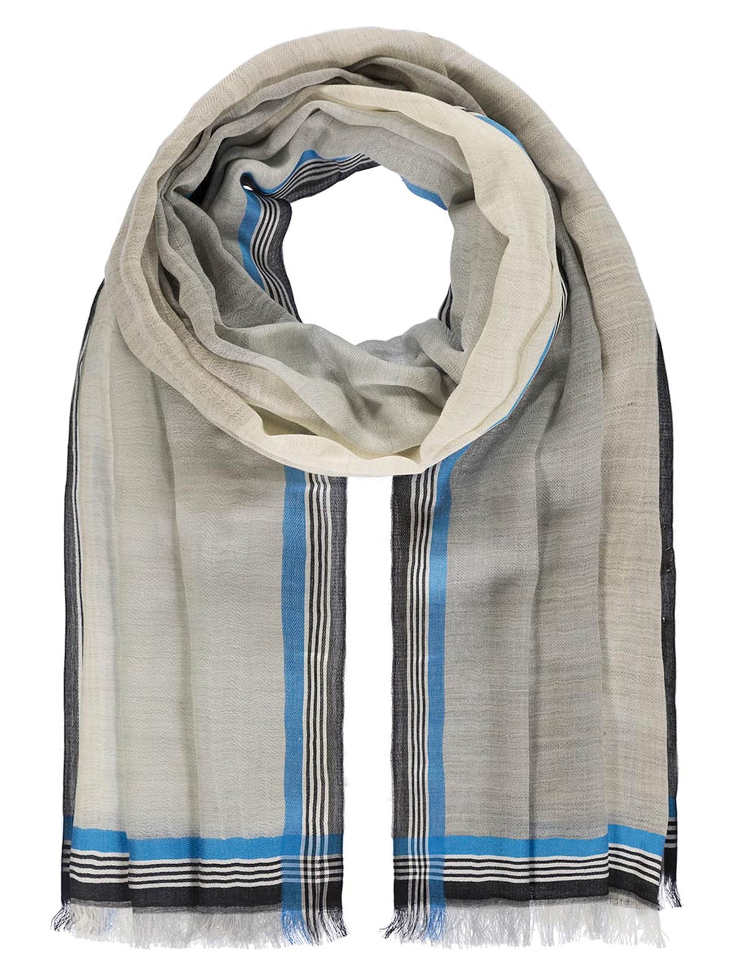 Passigatti Wrap in Green: front
