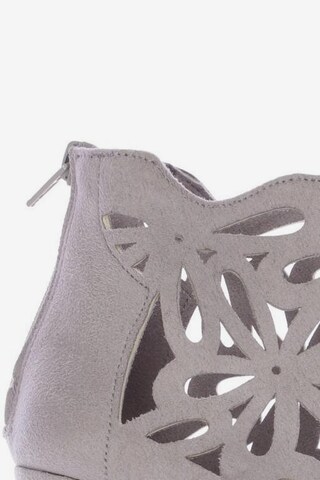 LASCANA Dress Boots in 37 in Grey