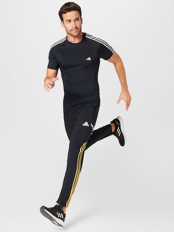 T-Shirt fonctionnel 'Techfit 3-Stripes ' ADIDAS PERFORMANCE en noir