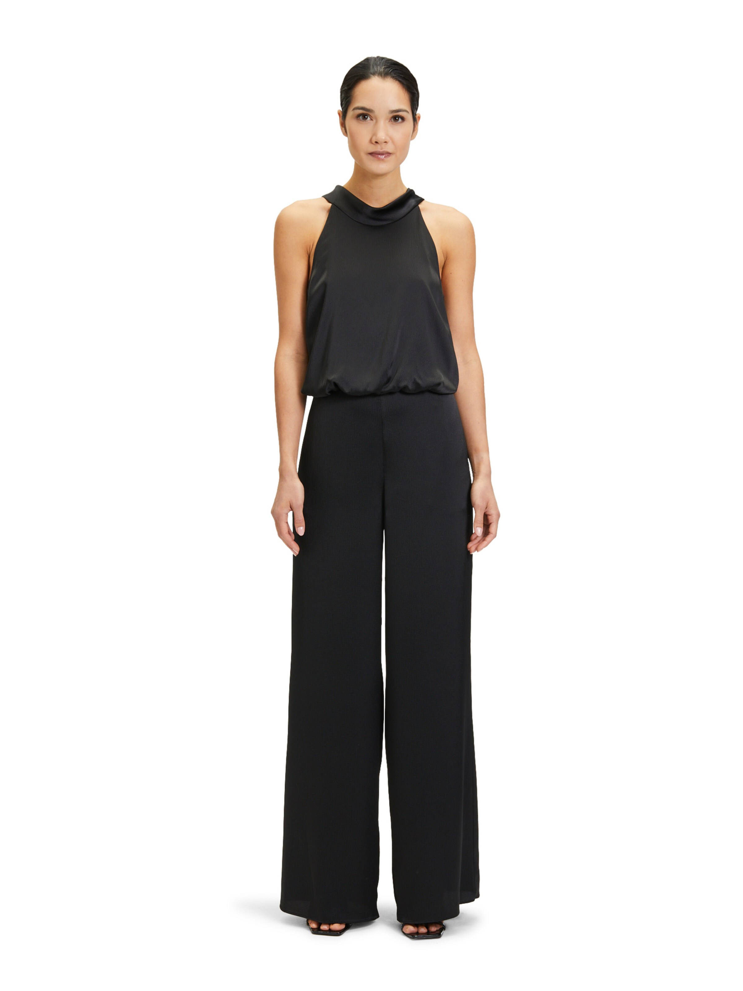 Tuta jumpsuit di Vera Mont in nero: frontale
