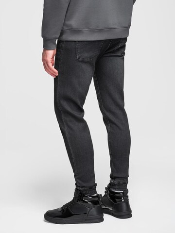 Ombre Regular Pants in Black