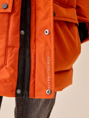 Next Jacke in Orange