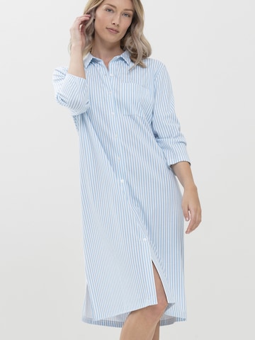 Chemise de nuit Mey en bleu : devant