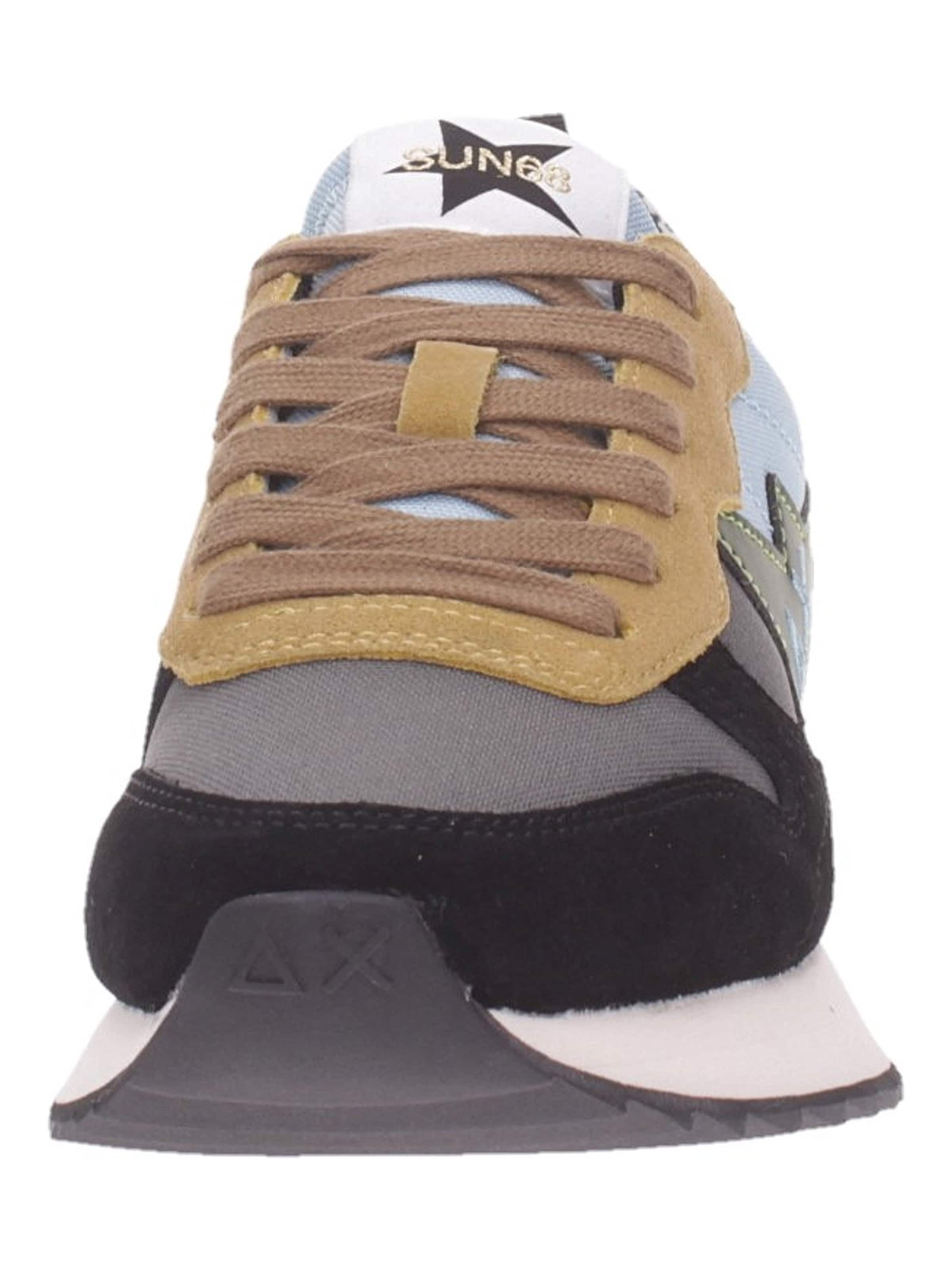 Sneaker bassa di SUN68 in grigio