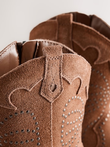 Baker by Ted Baker Boots in Brown