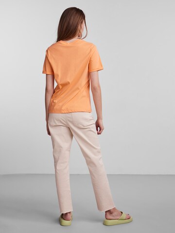 PIECES Shirt 'Ria' in Oranje