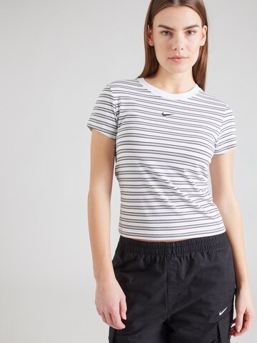 Nike Sportswear Shirt in White: front