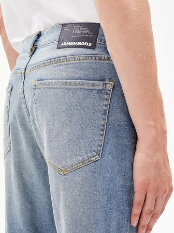 ARMEDANGELS Regular Jeans 'Aaro' in Blauw