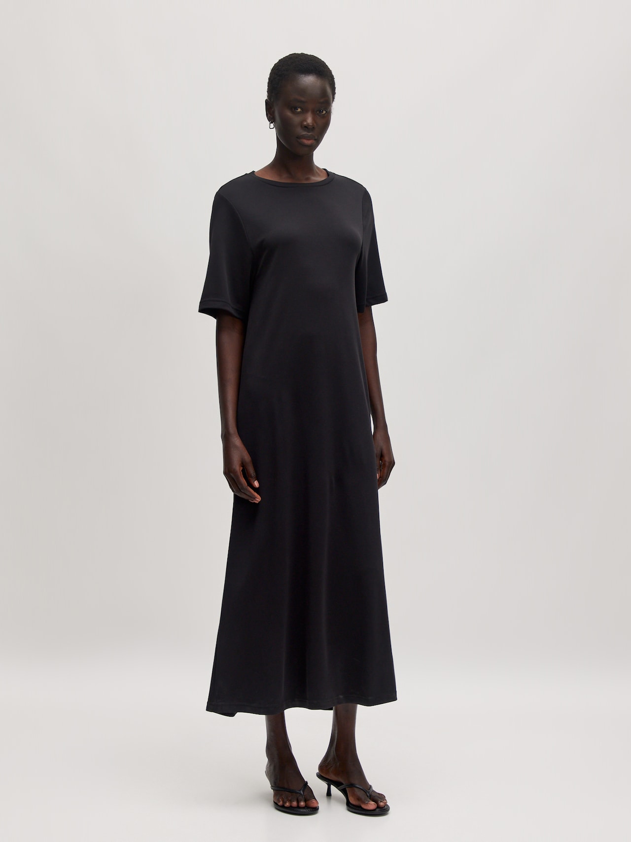 EDITED Produkte Kleid 'Beatrice' schwarz