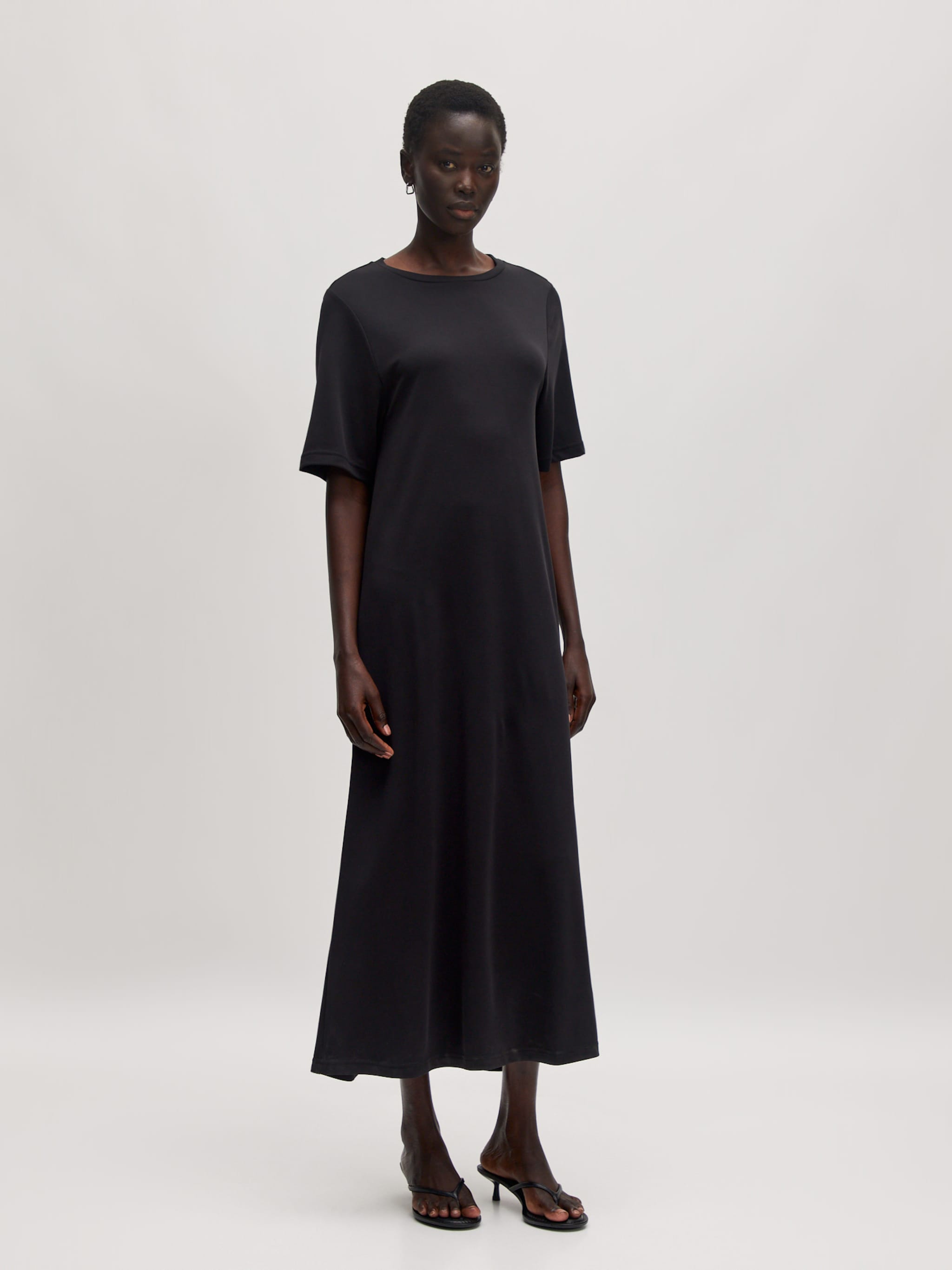 EDITED Produkte Kleid 'Beatrice' schwarz