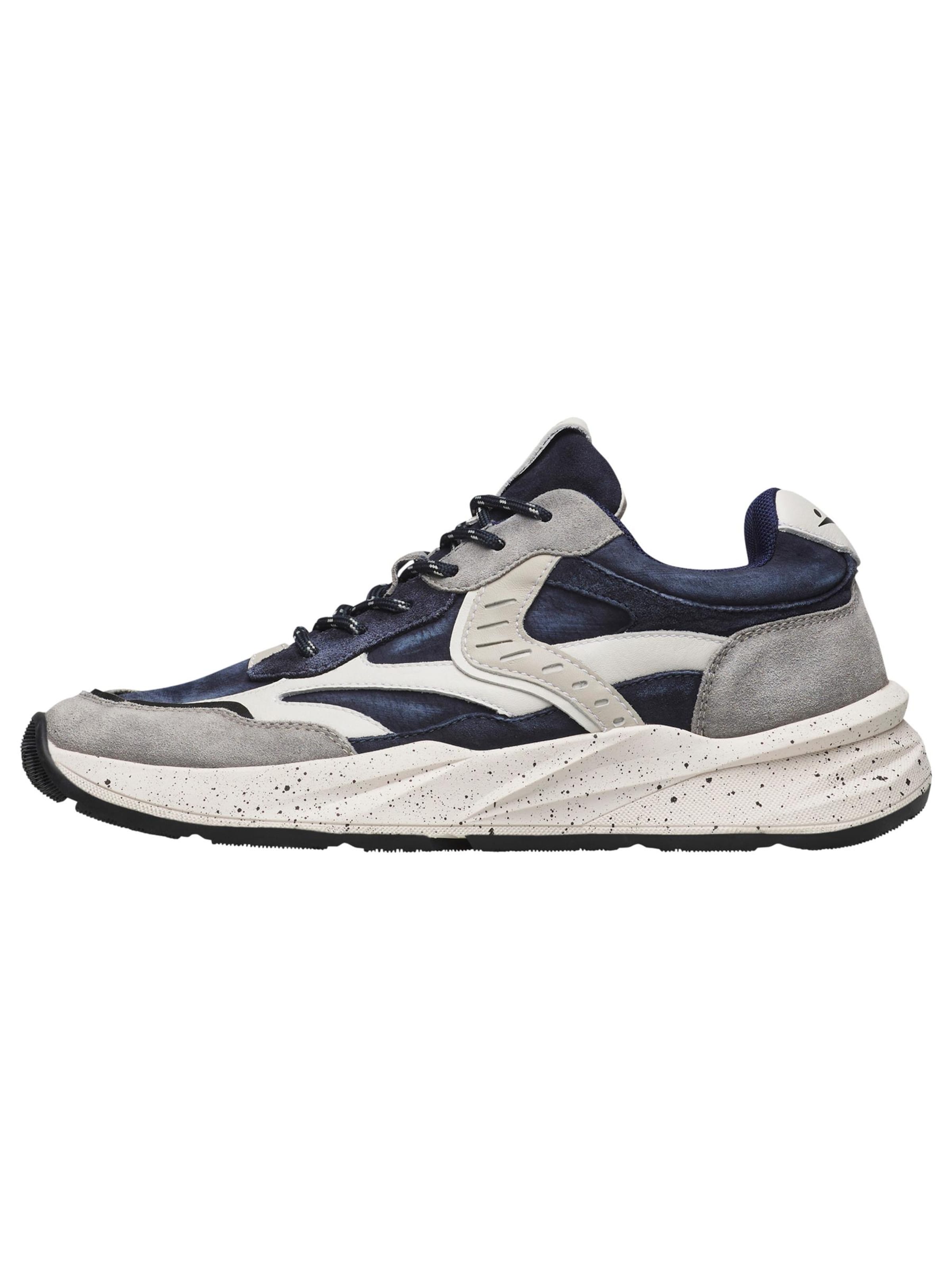 Voile blanche Sneakers laag 'CLUB22.' in Grijs: voorkant