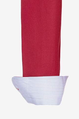 DENIM CULTURE Regular fit Poslovna srajca 'JONES' | rdeča barva