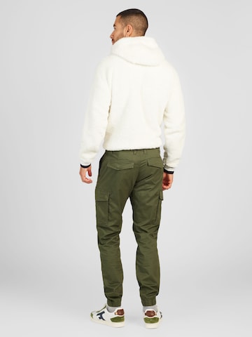 s.Oliver Tapered Cargo Pants in Green