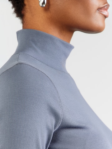 Marc Cain - Camiseta en gris