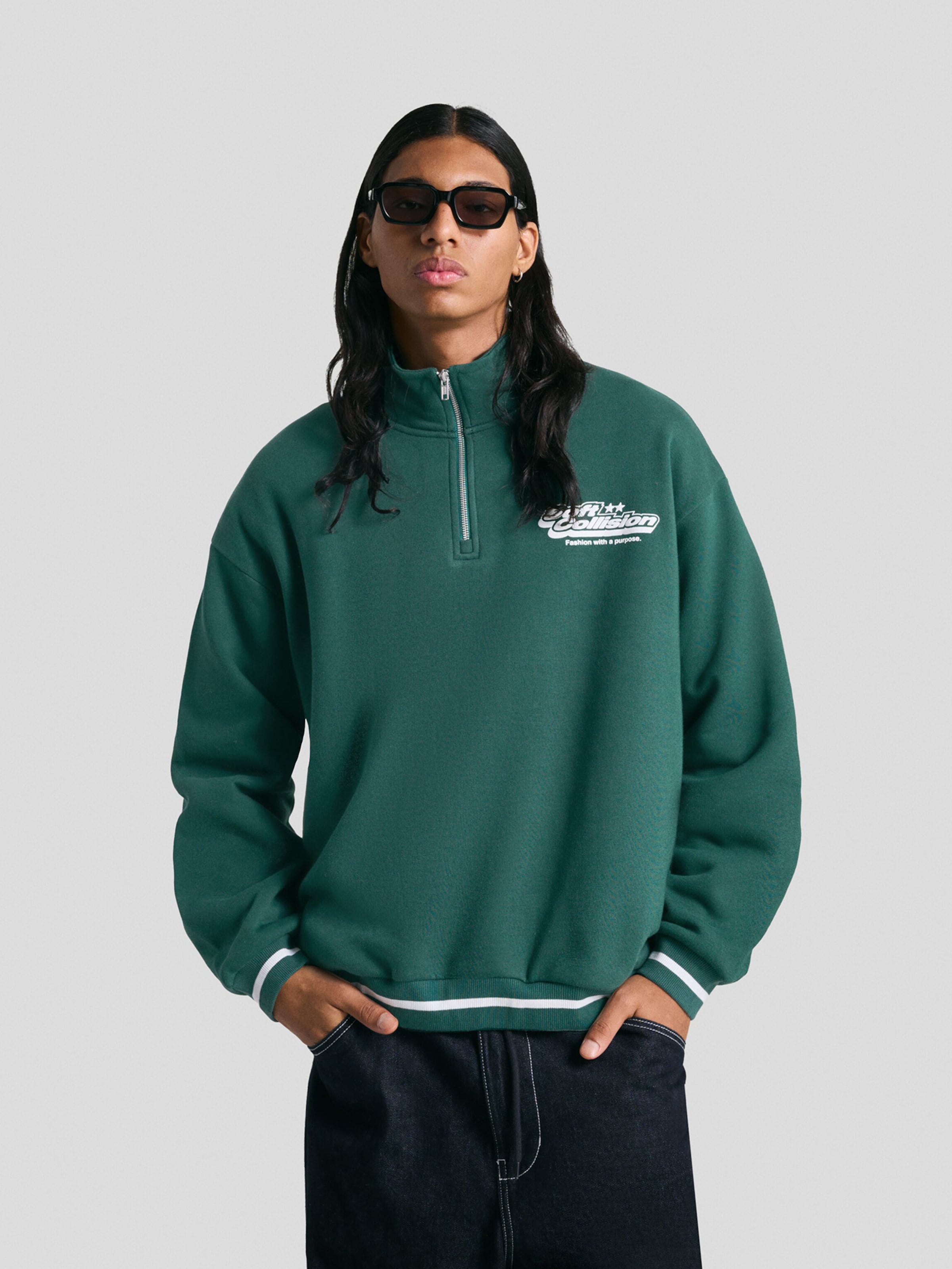 Bershka Sweatshirt in Green | ABOUT YOU