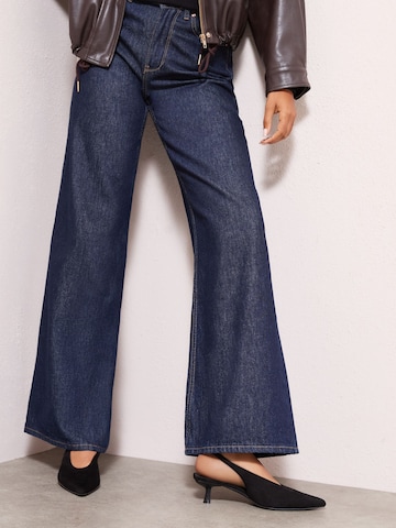 Friends Like These Slingpumps in Schwarz