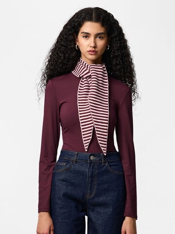 PIECES Sjal 'PCKOMMA' i rød: forside