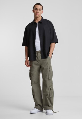 Loosefit Pantaloni cargo di Urban Classics in verde