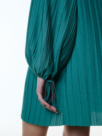 Robe 'Milly' EDITED en vert