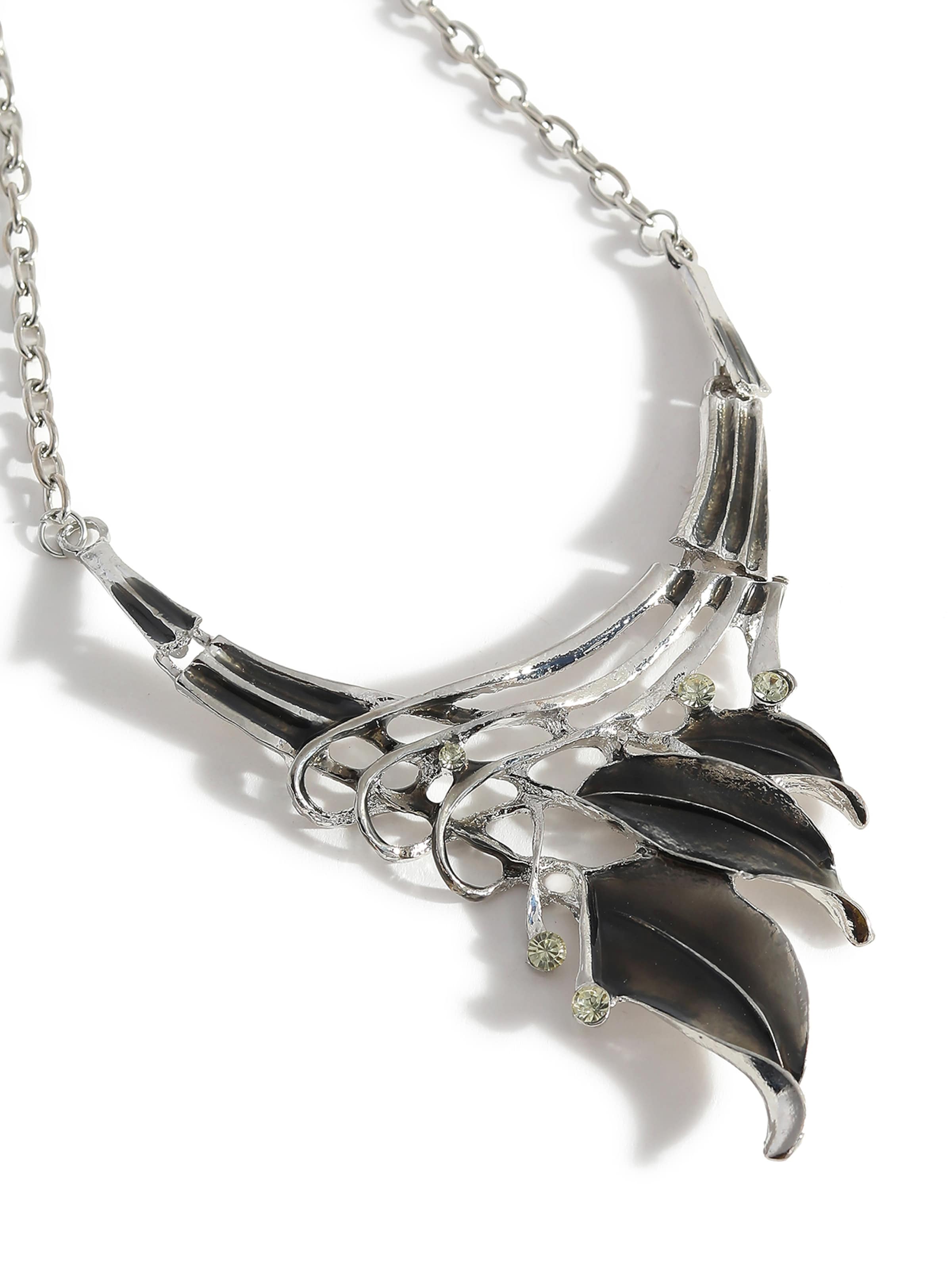 Parure de bijoux 'Sajma' SOHI en argent