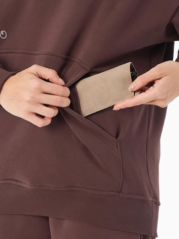 Organication Sweatshirt in Brown