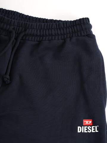 regular Pantaloni sportivi 'P-CROW SWEAT SHORTS' di DIESEL in blu
