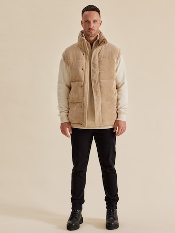 DAN FOX APPAREL Vest 'Taha ' in Beige