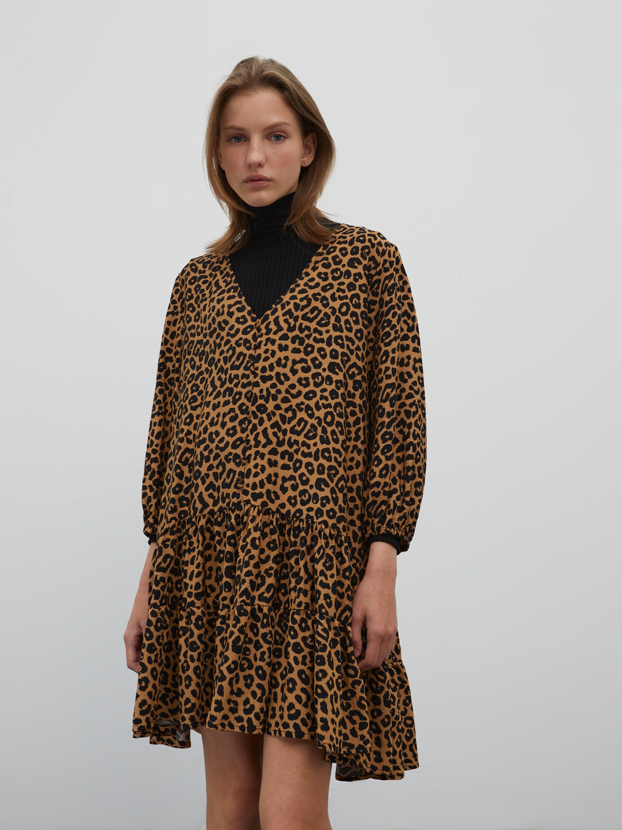 EDITED Producten Jurk 'Eileen' Bruin