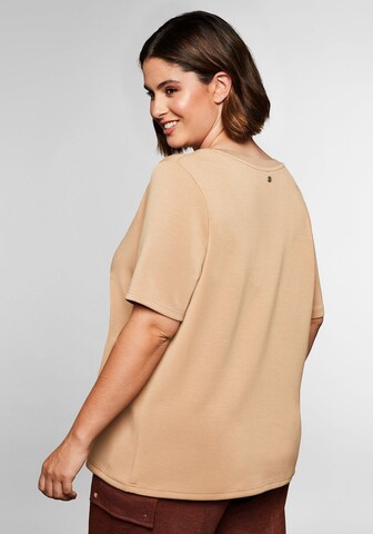 T-shirt SHEEGO en beige