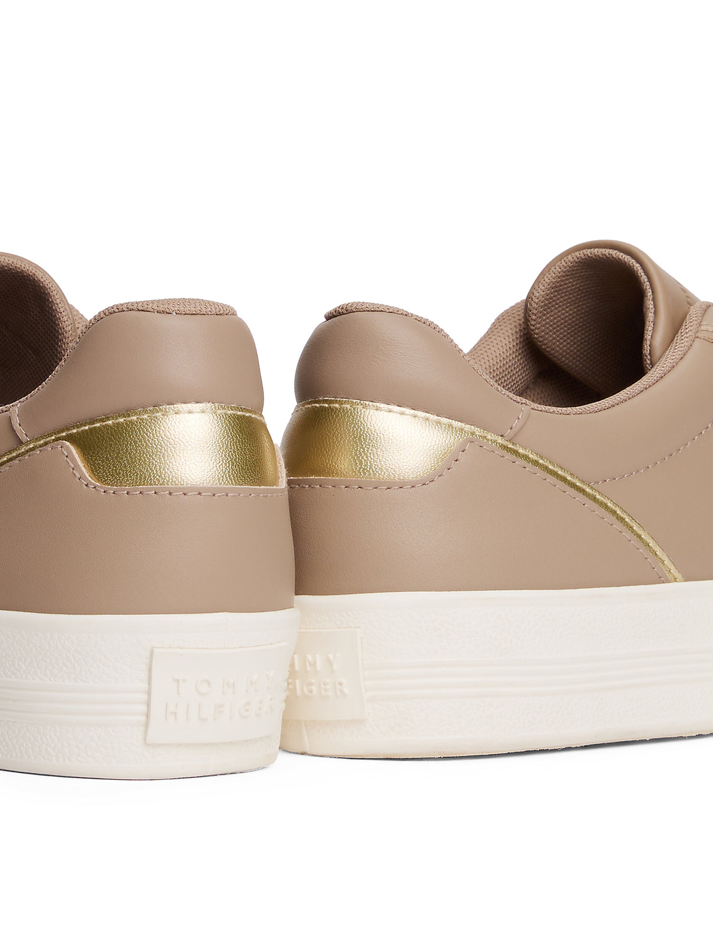 TOMMY HILFIGER Sneakers in Beige