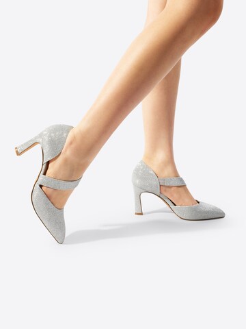 Dream Pairs Pumps in Silver