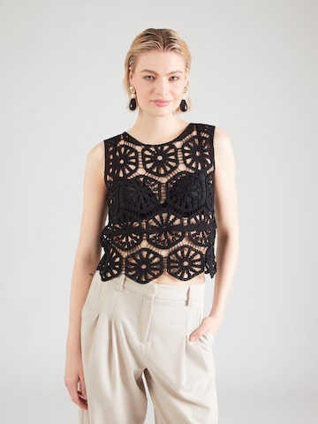 Top brodat 'JDYVIC' de la JDY pe negru: față