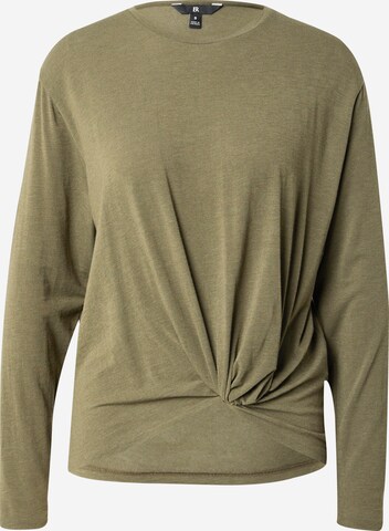 Banana Republic Shirt in Green: front