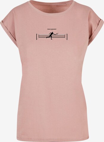 Merchcode T-Shirt 'Tennis Round 1' in Pink: predná strana