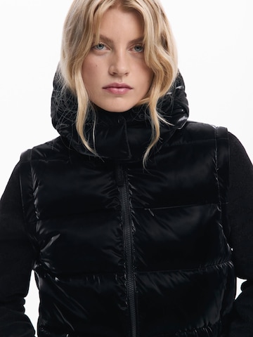 Desigual - Casaco de inverno em preto