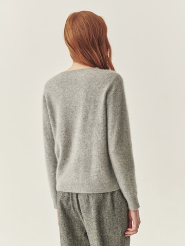 TATUUM Pullover in Grau