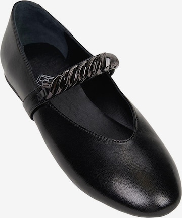 Desa Ballet Flats 'Ballerinas' in Black: front