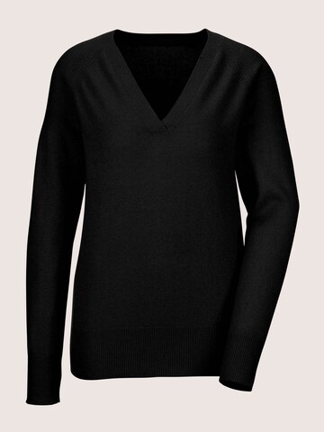 MADELEINE Sweater in Black: front