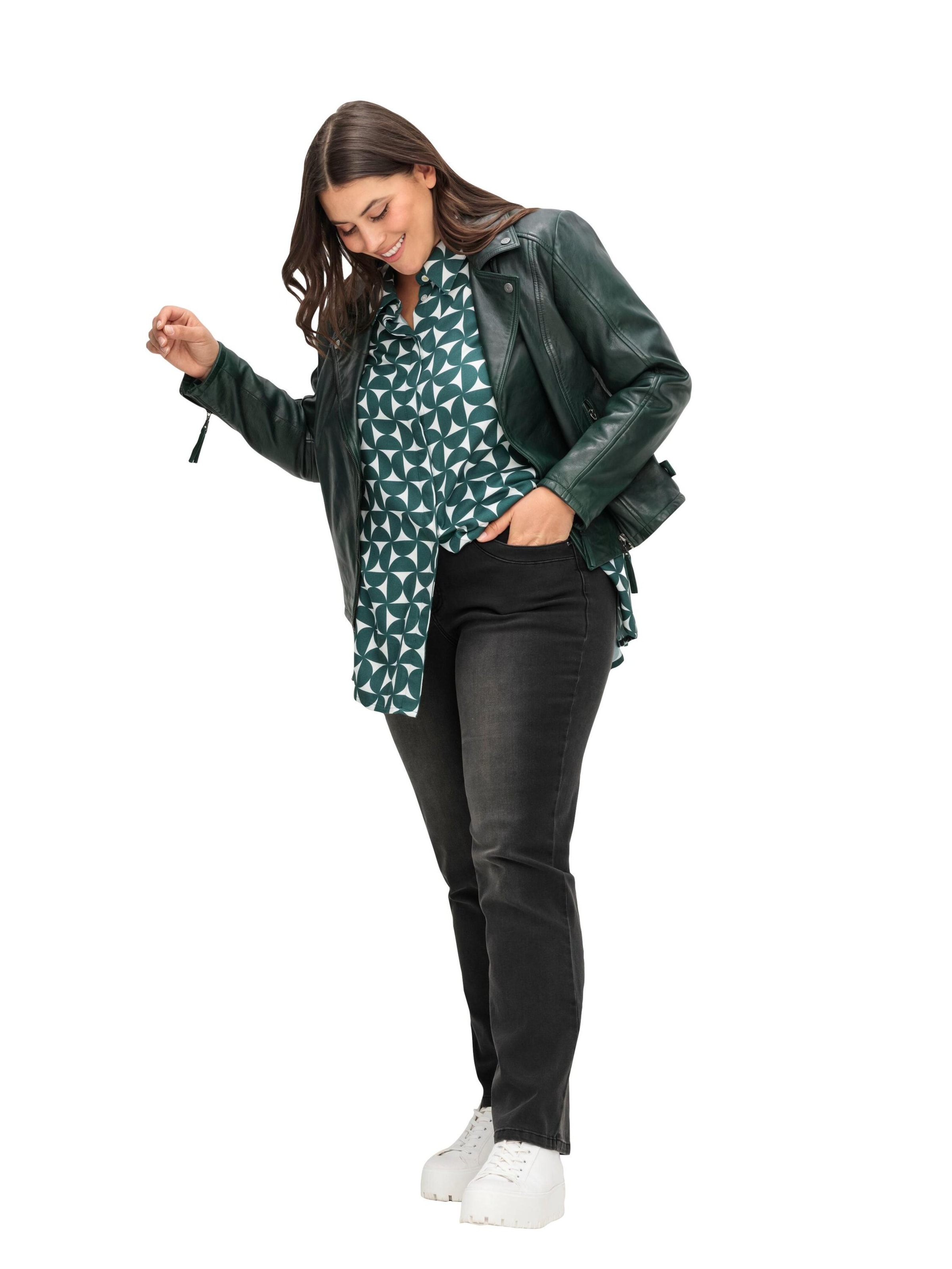 SHEEGO Úzky strih Džínsy - Čierna