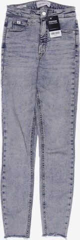 Calvin Klein Jeans Jeans in 26 in Blue: front