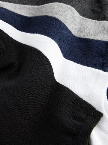 Next Κάλτσες σε ανάμεικτα χρώματα