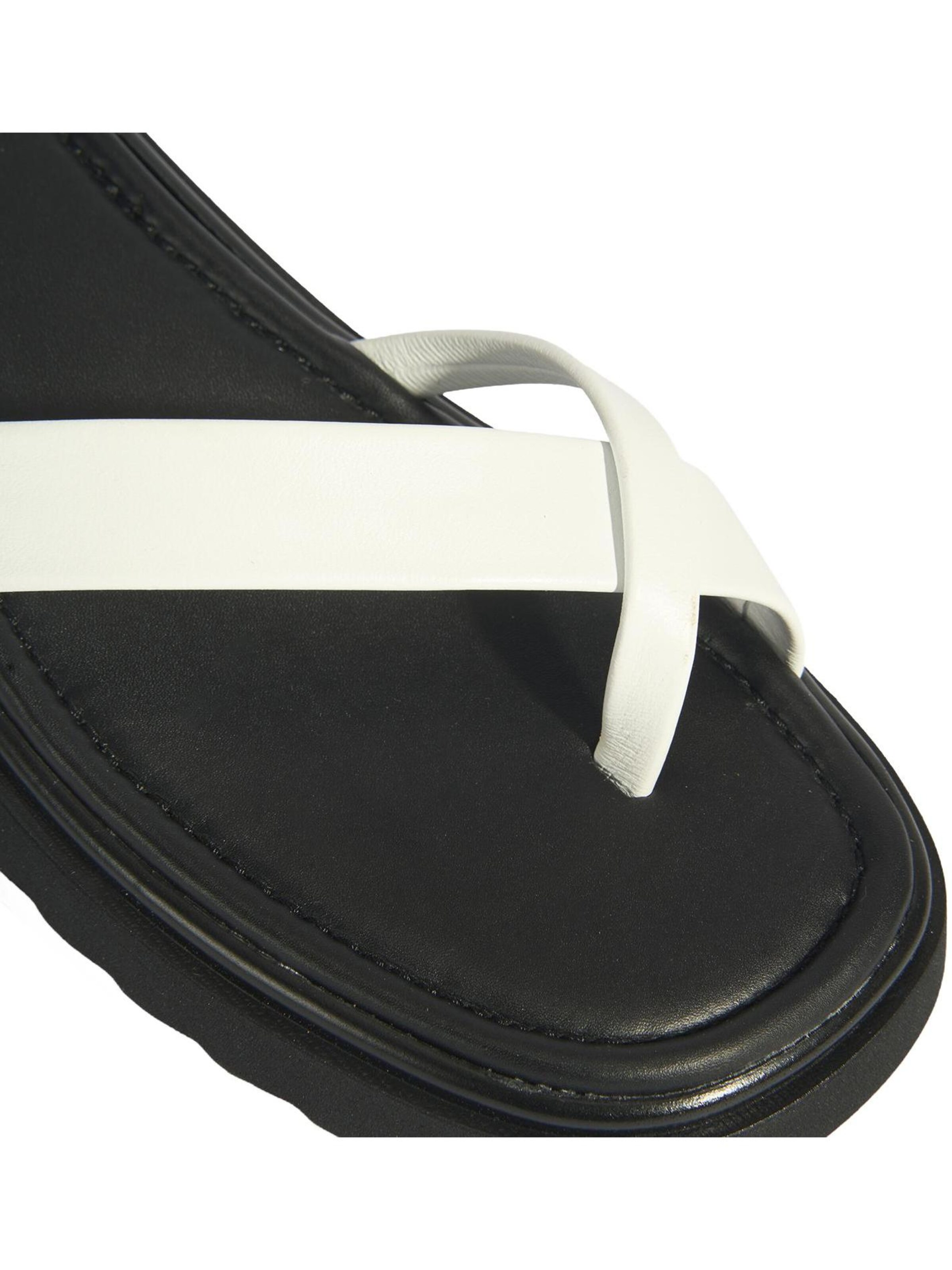 Desa Sandals 'Sandalen' in White