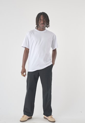 Cleptomanicx Shirt 'Classic Tee Ligull Classic' in White