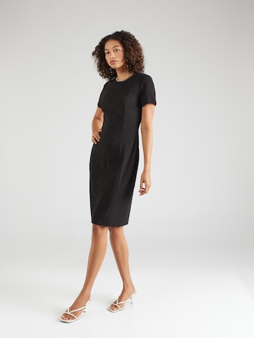 GERRY WEBER Εφαρμοστό φόρεμα σε μαύρο: μπροστά