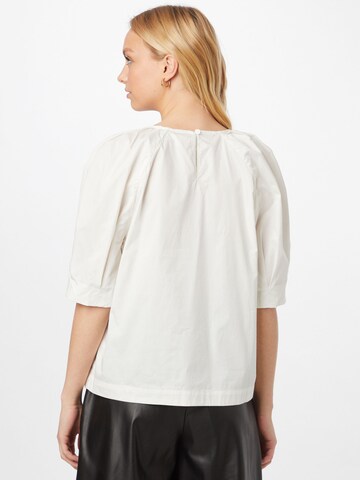 Esmé Studios - Blusa em branco