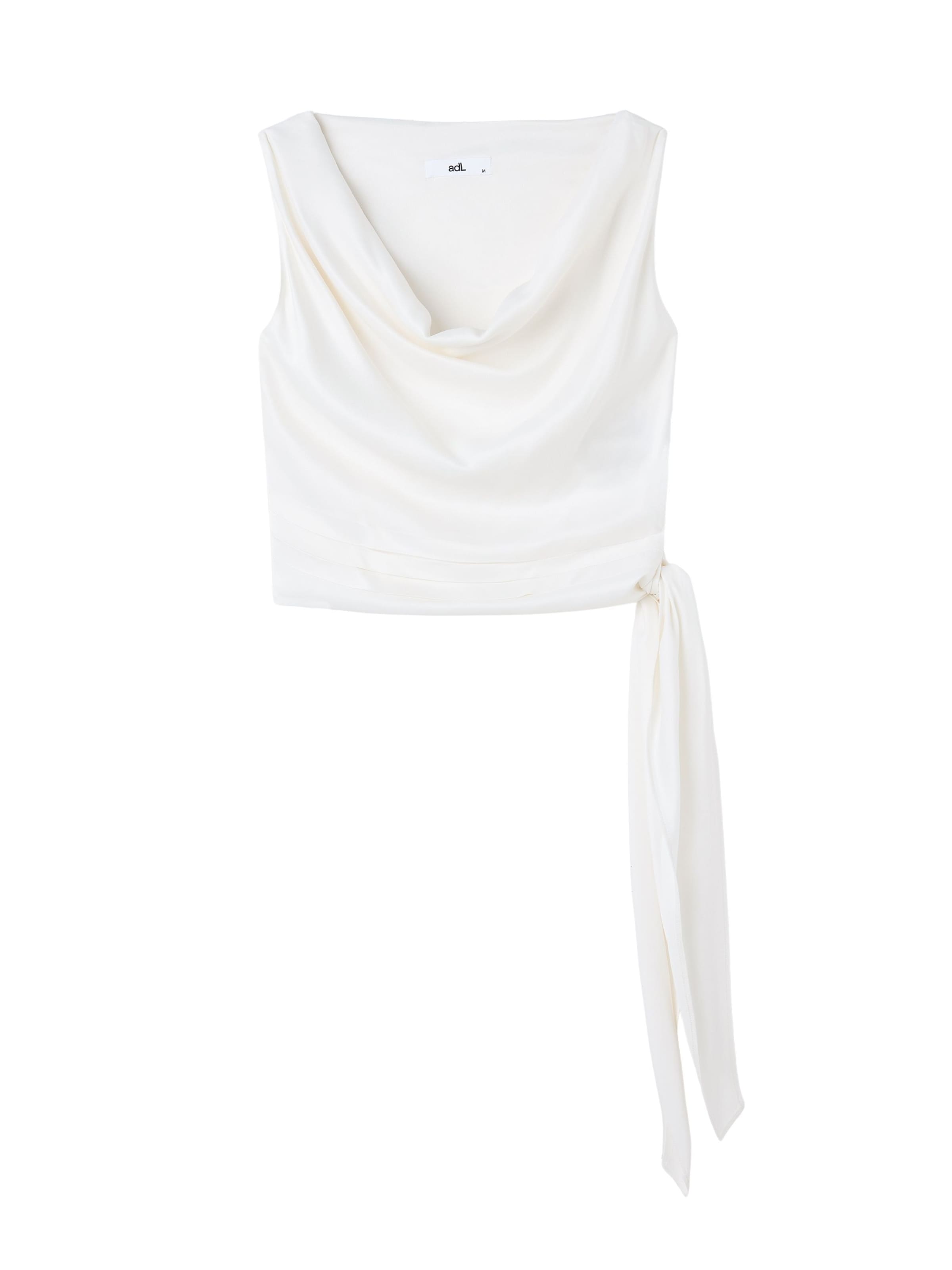 adl Blouse in Beige: voorkant
