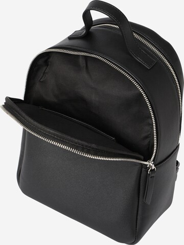 ABOUT YOU Tasche 'Nila' in Schwarz