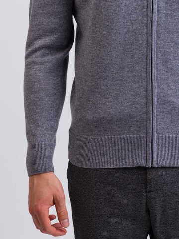 Giacchetta di CASH-MERE.CH in grigio